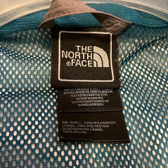 EUC NORTHFACE jacket with hood size M 10/12 - Picture 3 of 6